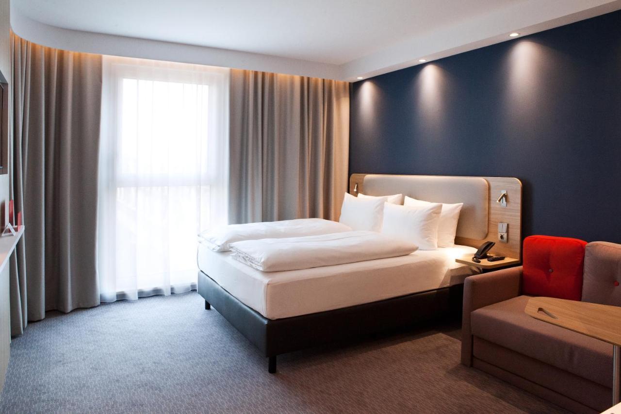 Holiday Inn Express - Offenburg By Ihg מראה חיצוני תמונה