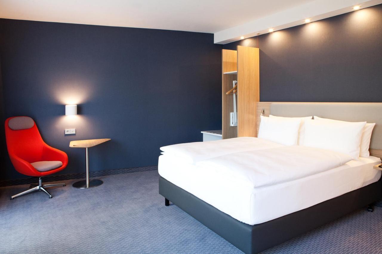 Holiday Inn Express - Offenburg By Ihg מראה חיצוני תמונה